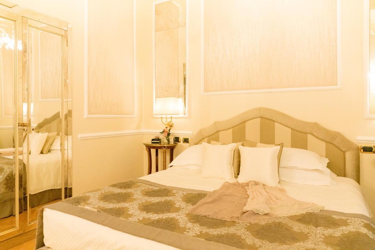 Superior Double Room,769153381:JPEG